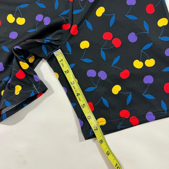 New ModCloth Blazing Cycling Trails Bike Shorts Cherry Bomb - Picture 5 of 7